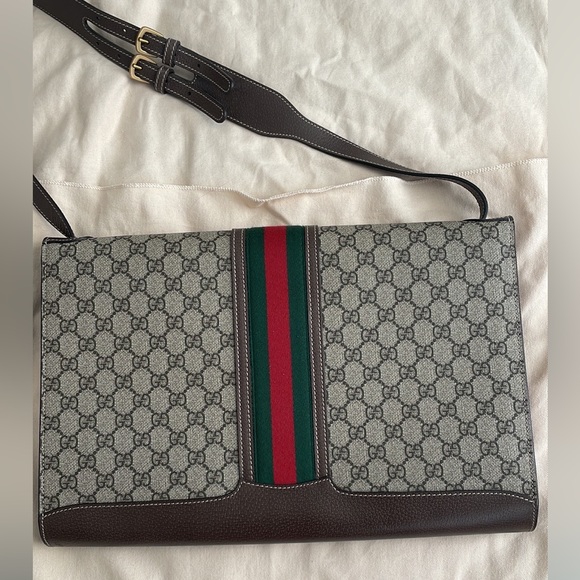 🎊LIKE NEW Authentic Gucci GG Messenger Computer Work Briefcase Bag Purse nice - Picture 5 of 6